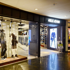 ABLE JEANS正大广场旗舰店——欧博MA2030的时尚之旅